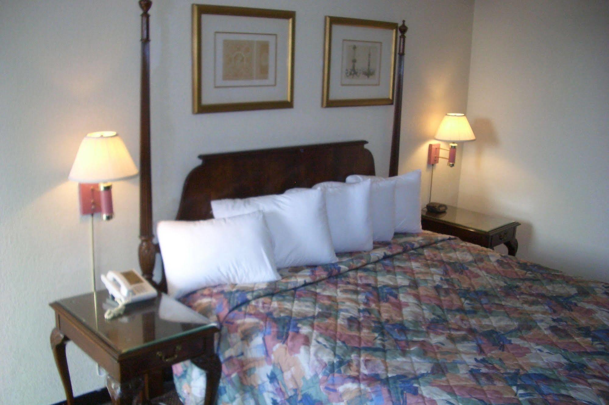 Regency Inn Of Naperville Luaran gambar